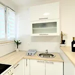 Апартаменты City Apartment Mostar *