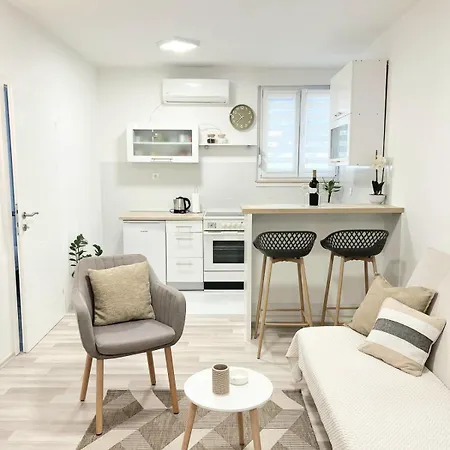 City Apartment Mostar * Мостар